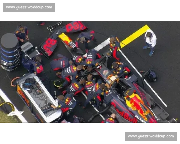 热血沸腾!F1颁奖典礼,激情永不熄灭